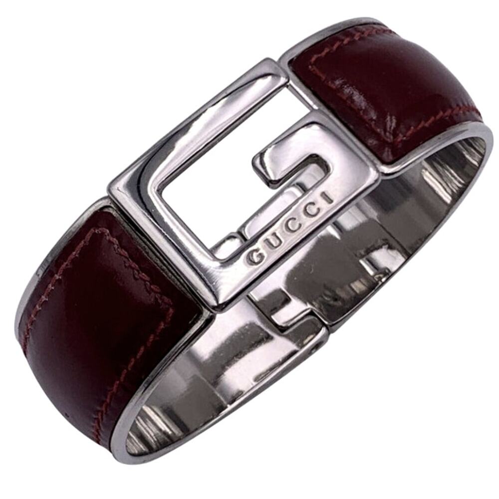 674. Gucci Leather Bangle Bracelet